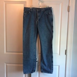 Wrangler regular fit “47MWZ”. 36x34.